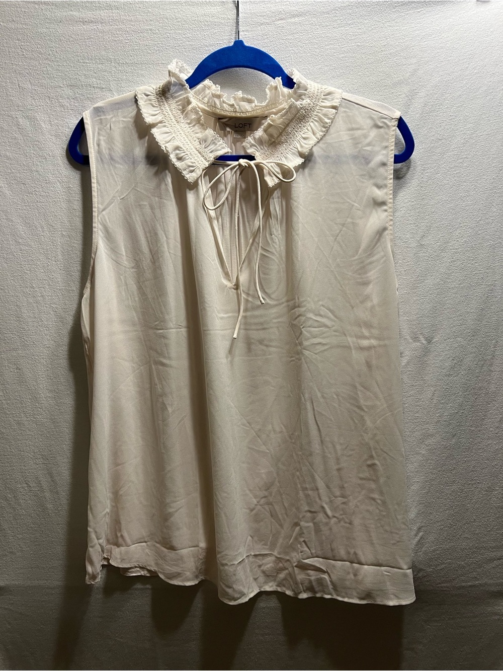 LOFT Cream Tie-Neck Ruffle Collar Sleeveless Top